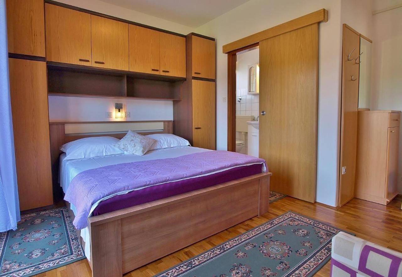 Apartments By The Sea Supetarska Draga - Donja, Rab - 4954 מראה חיצוני תמונה