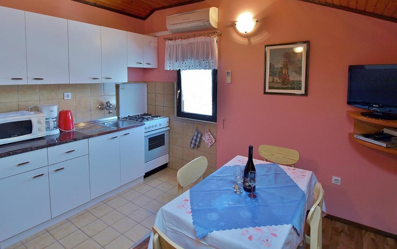 Apartments By The Sea Supetarska Draga - Donja, Rab - 4954 מראה חיצוני תמונה
