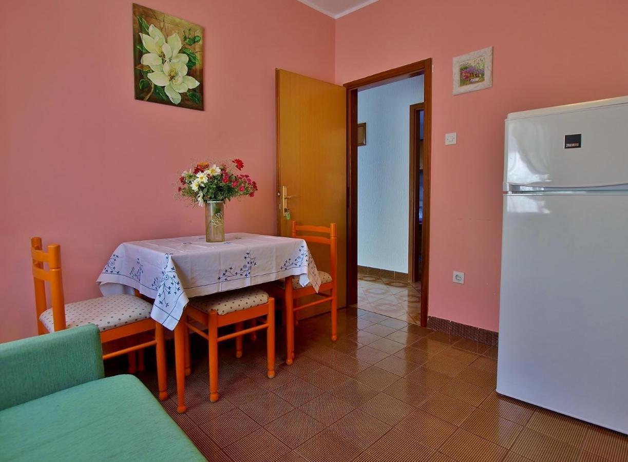 Apartments By The Sea Supetarska Draga - Donja, Rab - 4954 מראה חיצוני תמונה